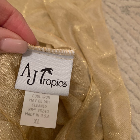 Sheer gold tie front top - Picture 4 of 5